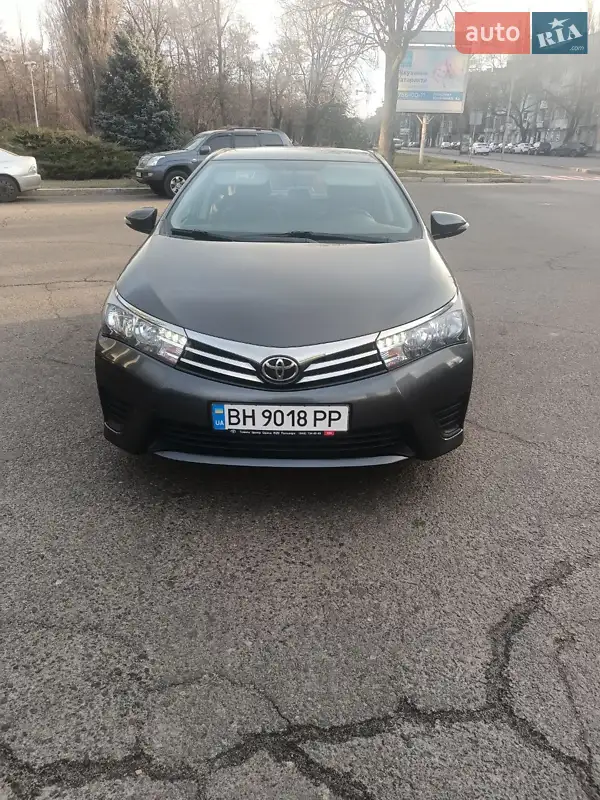 Toyota Corolla 2015