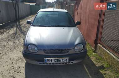 Toyota Corolla  1998