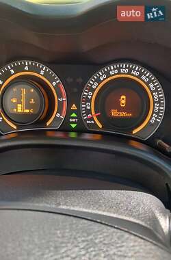 Toyota Corolla  2010