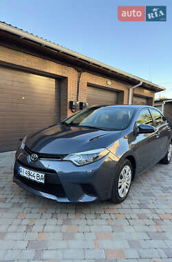 Toyota Corolla  2015