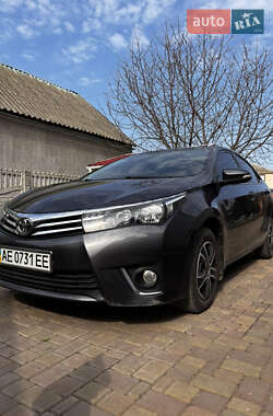 Toyota Corolla  2015
