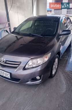 Toyota Corolla  2009