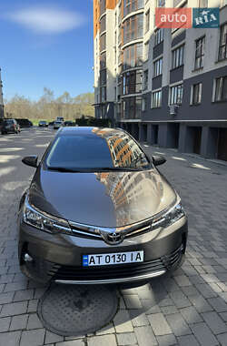 Toyota Corolla  2016