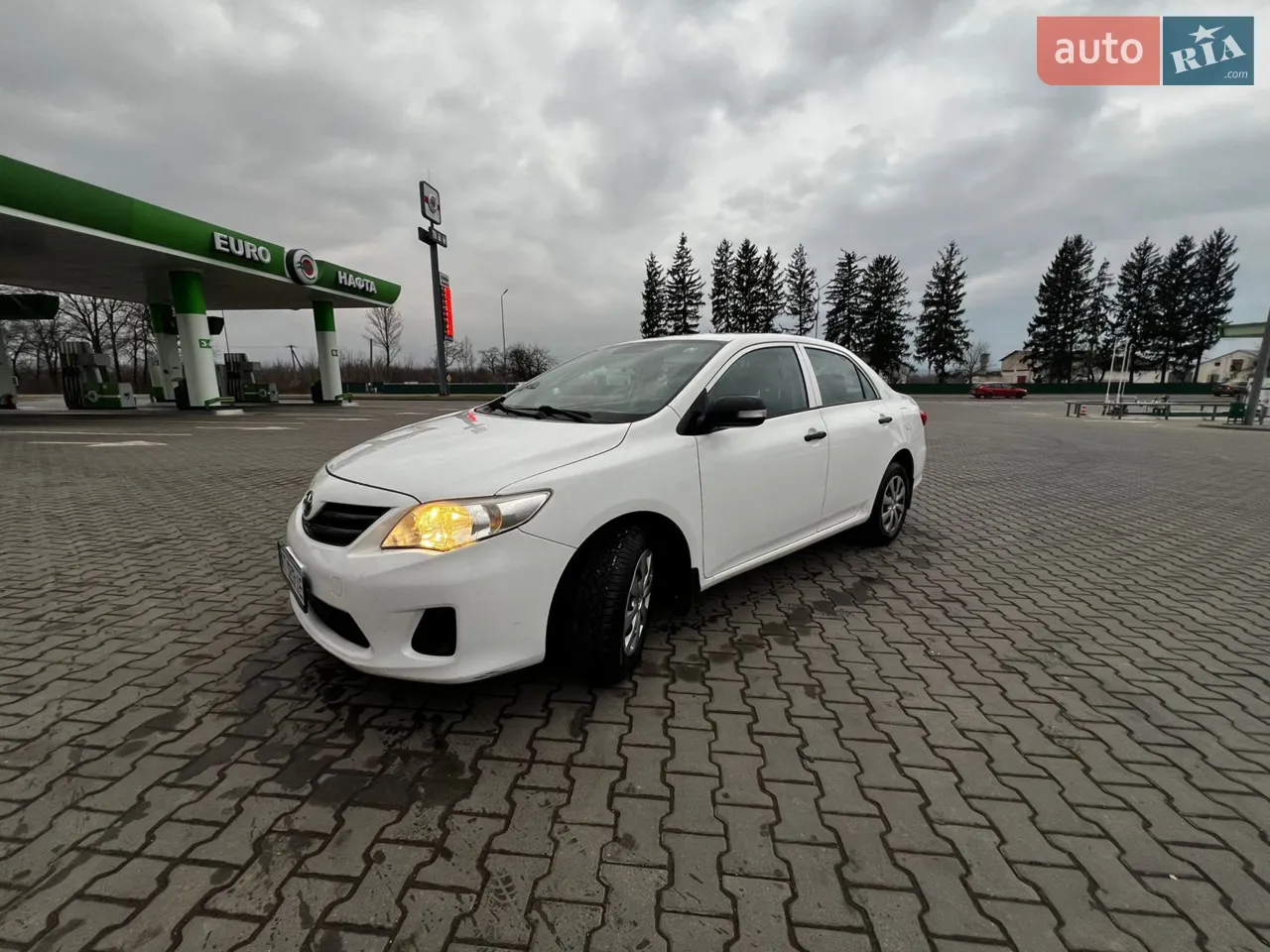 2010 Toyota Corolla - мініатюра 5