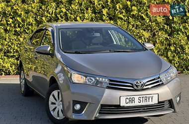 Toyota Corolla  2013