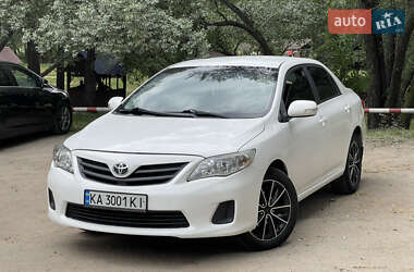 Toyota Corolla  2012