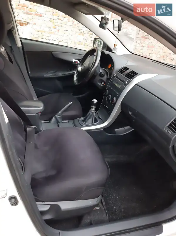 Toyota Corolla 2012