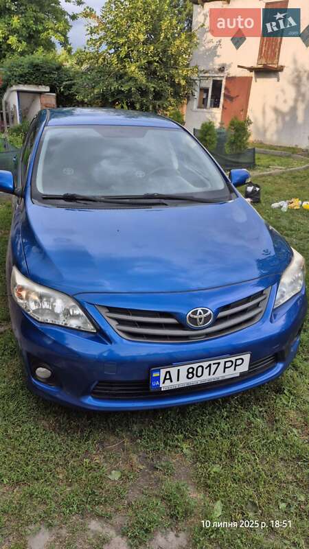 Седан Toyota Corolla