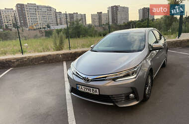 Toyota Corolla  2017