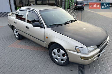 Toyota Corolla  1995