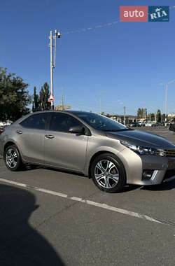 Toyota Corolla  2015