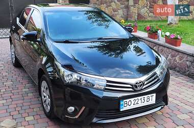 Toyota Corolla  2013