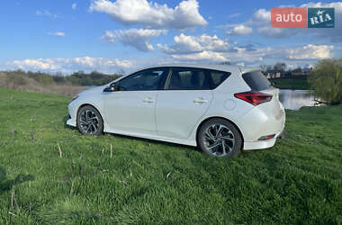 Toyota Corolla  2017