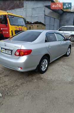Toyota Corolla  2009