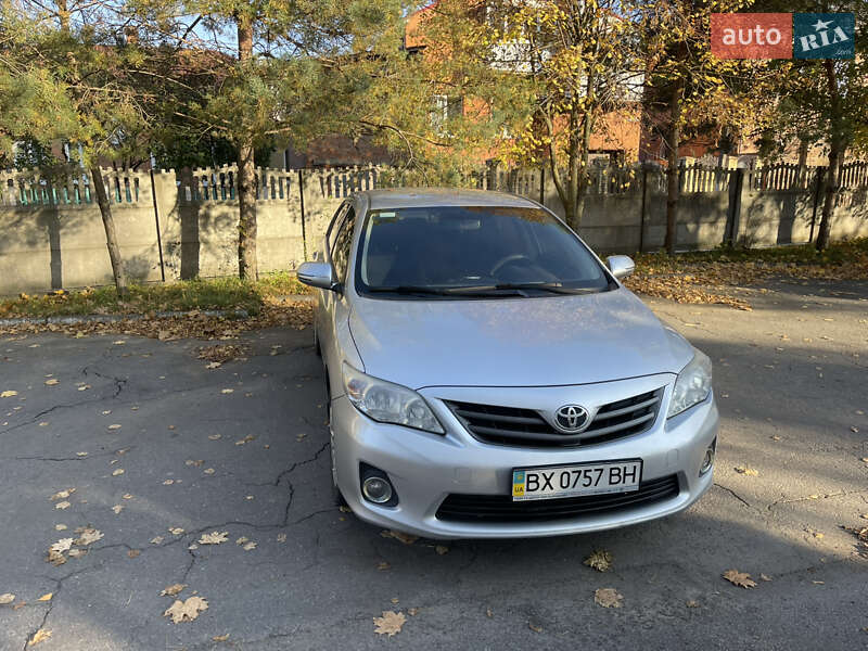 Седан Toyota Corolla