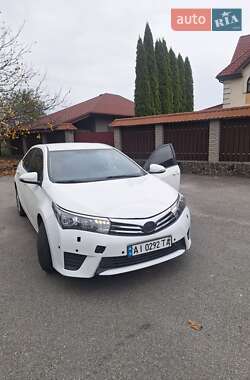 Toyota Corolla  2013