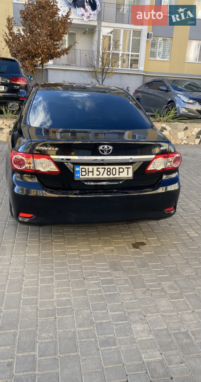 2011 Toyota Corolla - мініатюра 4