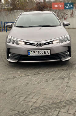 Toyota Corolla  2018