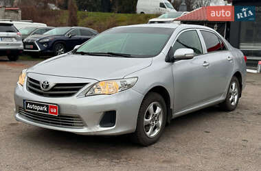 Toyota Corolla  2010