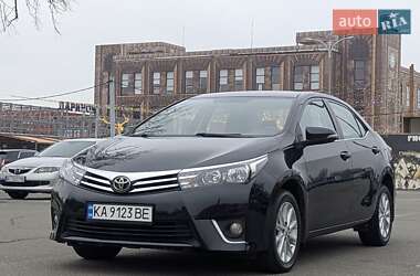 Toyota Corolla  2013