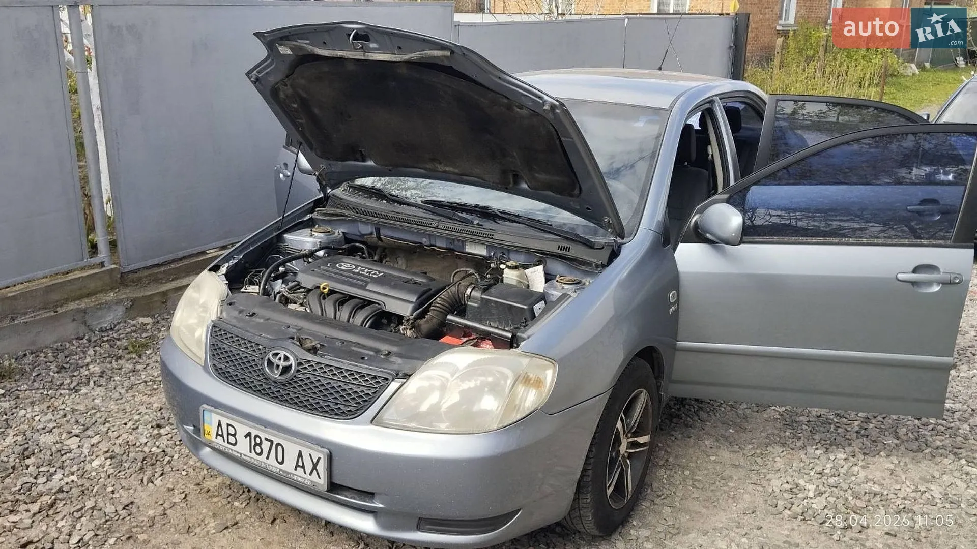 Toyota Corolla 2003 VIN NMTBM22EX0R023816 фото оголошення 4 з 26