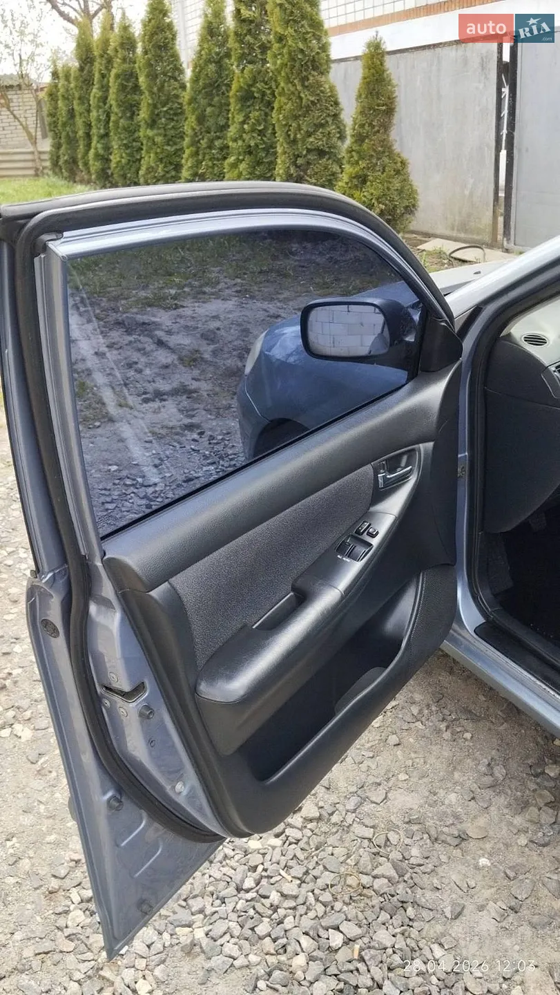 Toyota Corolla 2003 VIN NMTBM22EX0R023816 фото оголошення 20 з 26