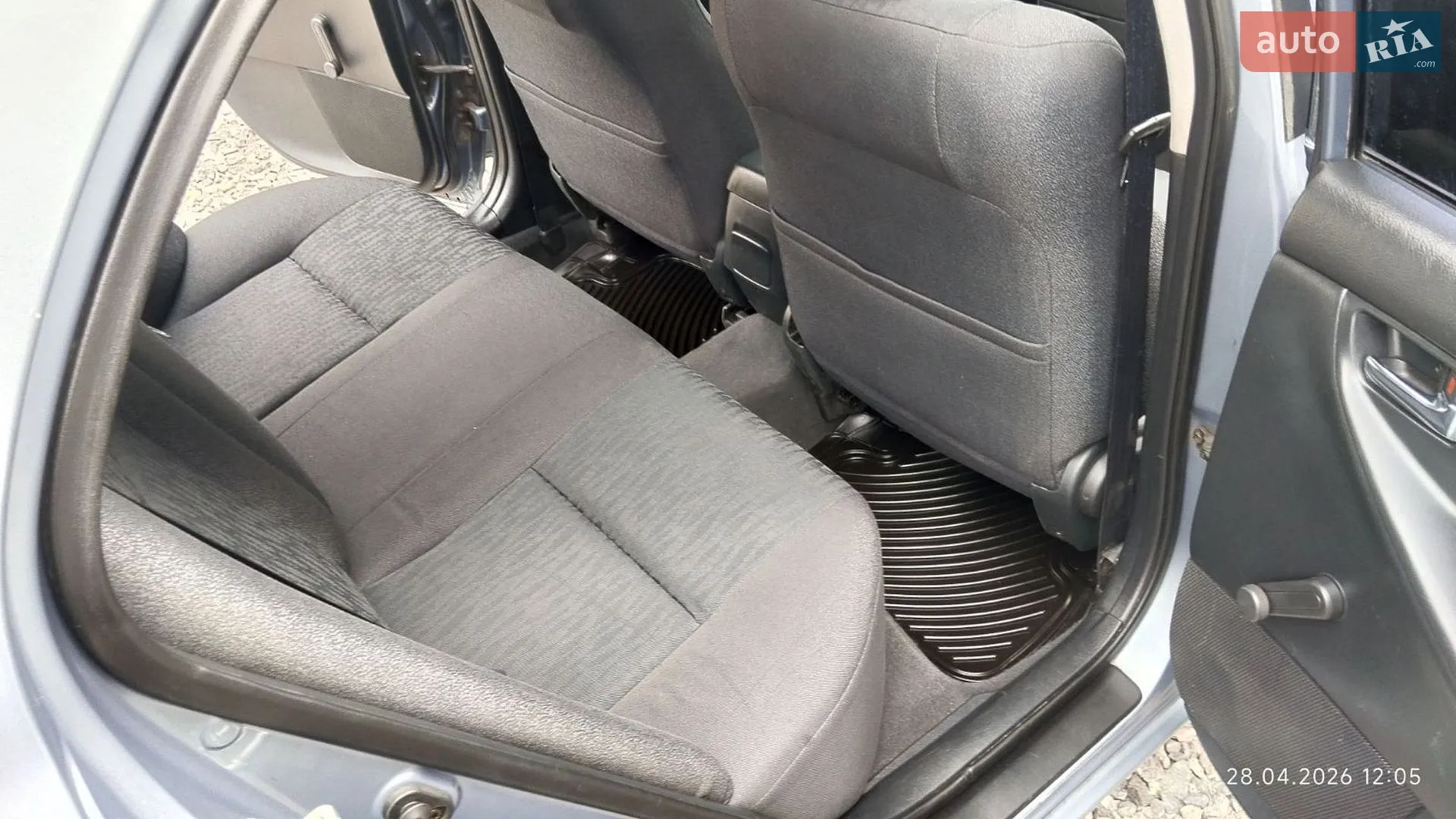 Toyota Corolla 2003 VIN NMTBM22EX0R023816 фото оголошення 21 з 26