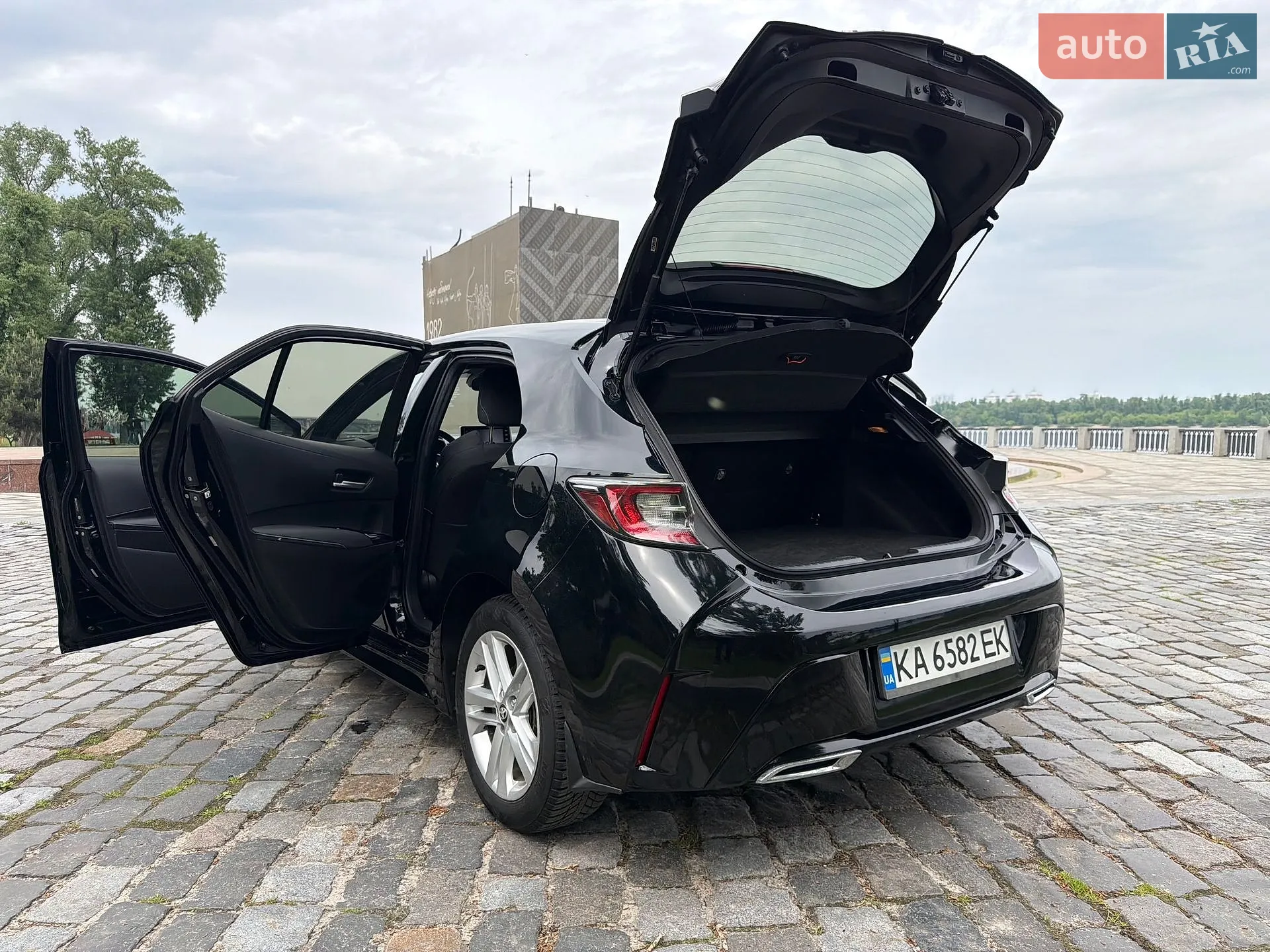 Toyota Corolla 2019 VIN JTNK4RBE7K3038171 фото оголошення 7 з 41