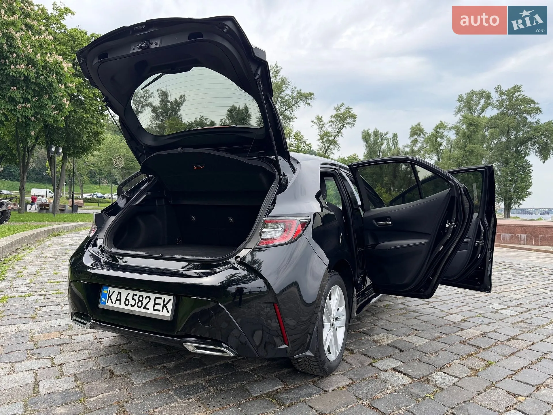 Toyota Corolla 2019 VIN JTNK4RBE7K3038171 фото оголошення 8 з 41