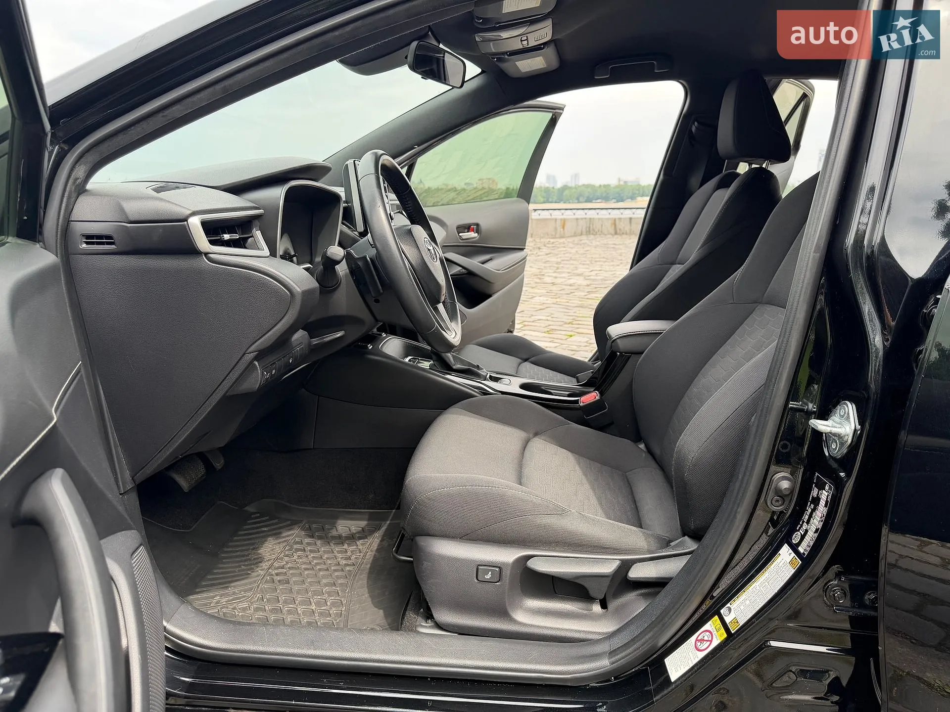Toyota Corolla 2019 VIN JTNK4RBE7K3038171 фото оголошення 18 з 41