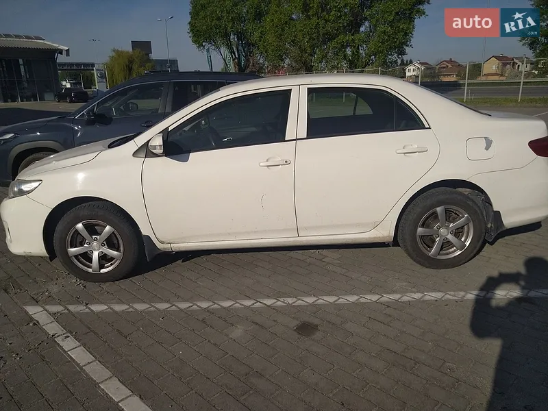 Toyota Corolla 2011