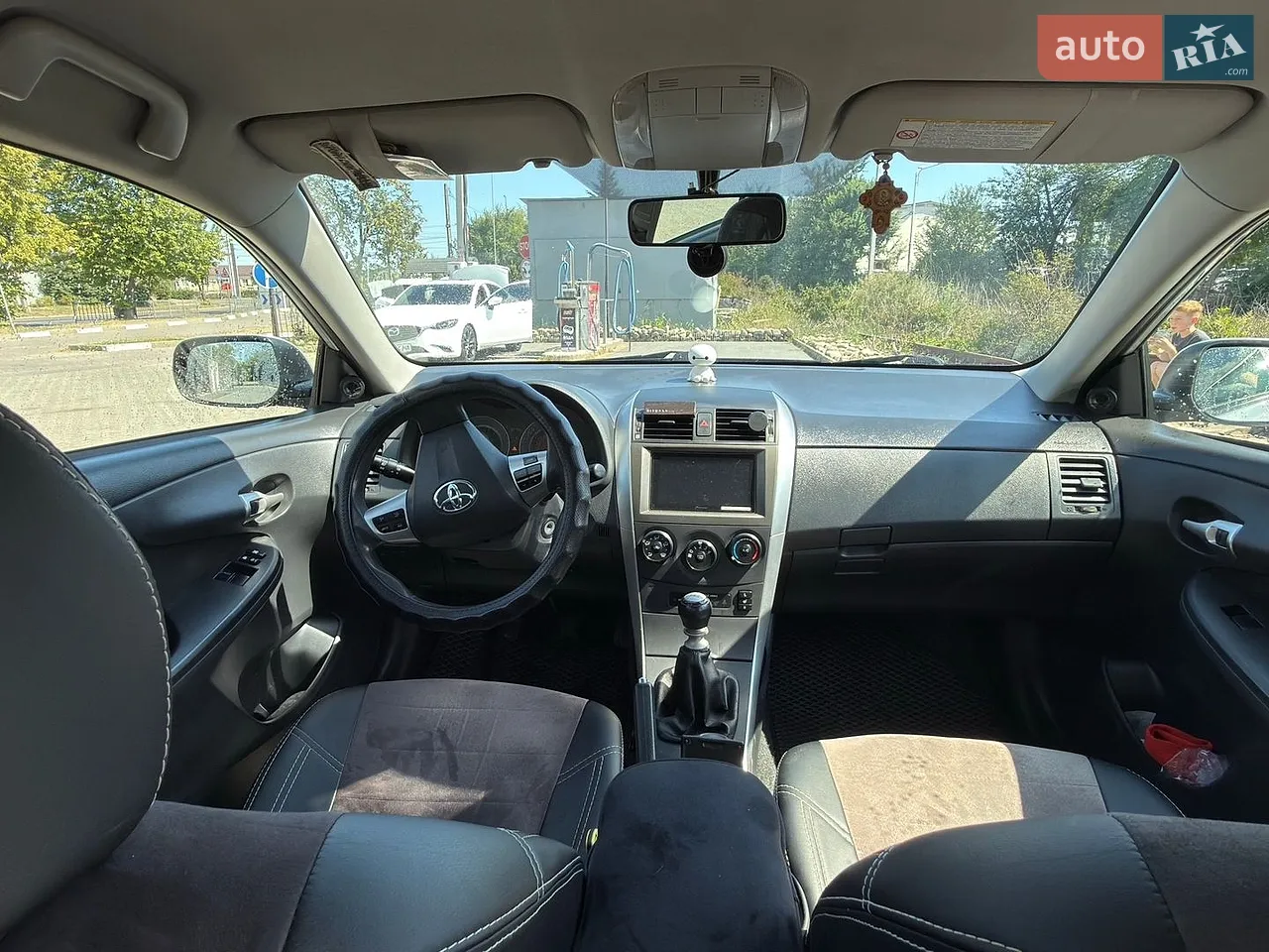 2011 Toyota Corolla - мініатюра 3