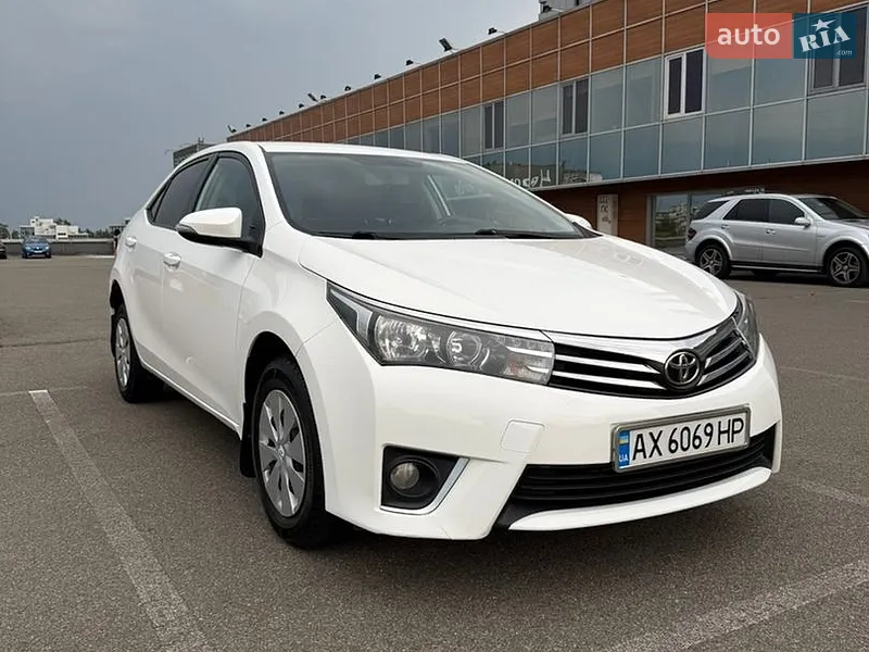 Toyota Corolla 2013