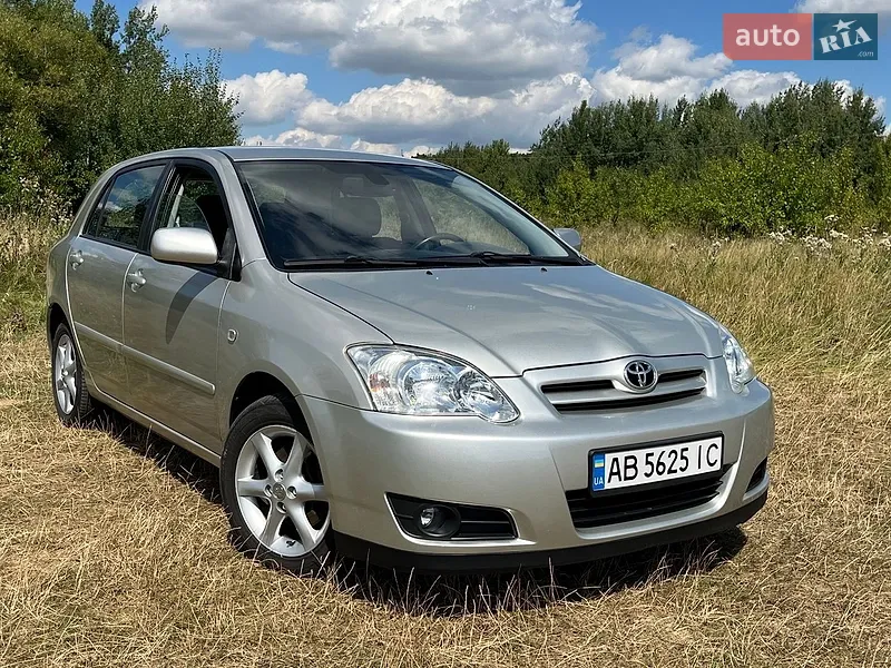 Toyota Corolla 2004