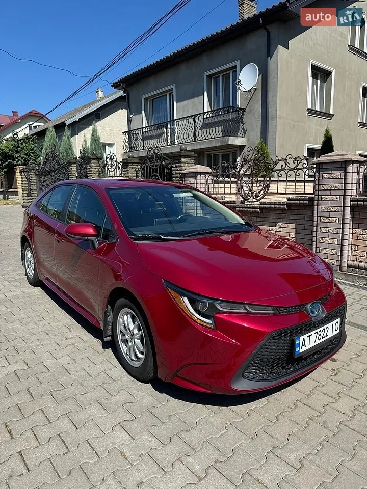 2021 Toyota Corolla - фото 1