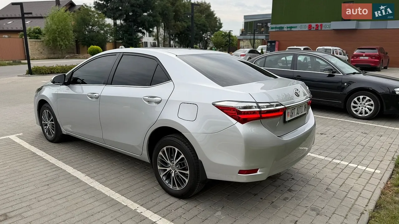2016 Toyota Corolla - мініатюра 3