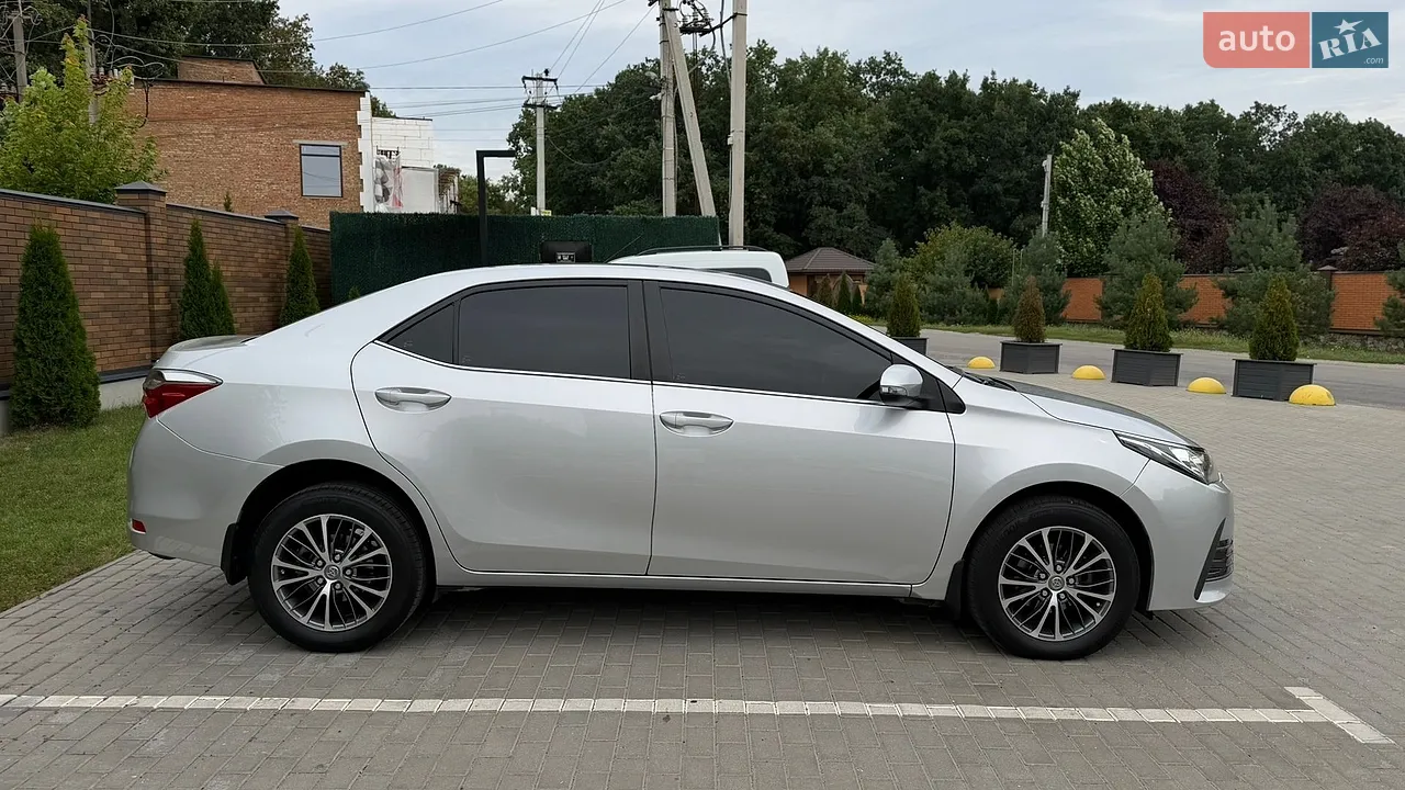 2016 Toyota Corolla - мініатюра 5