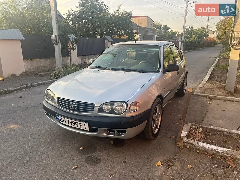Toyota Corolla 1999