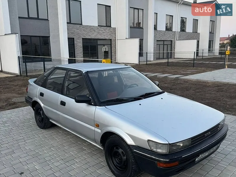 Toyota Corolla 1989