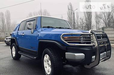 Toyota FJ Cruiser  2006