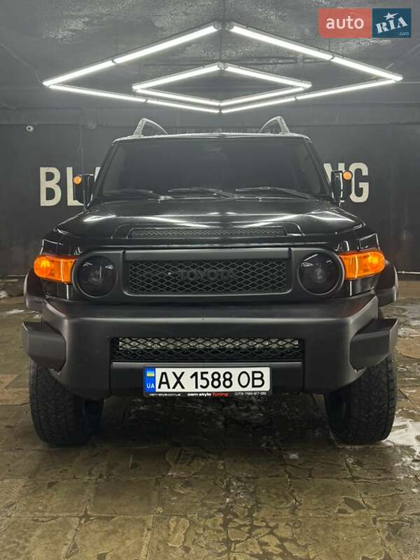 Toyota FJ Cruiser