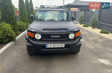 Toyota FJ Cruiser 2013