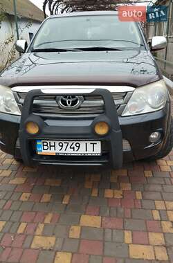 Toyota Fortuner  2007