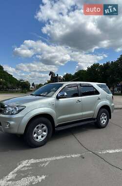 Toyota Fortuner 2008