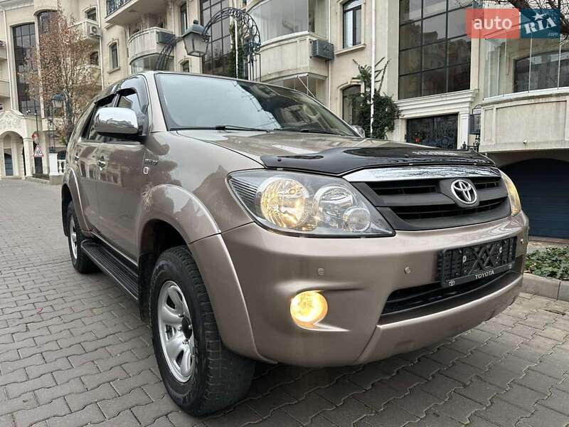 Toyota Fortuner