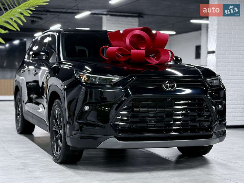 Легковые Toyota Grand Highlander