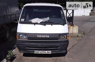 Toyota Hiace  1993