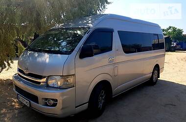 Toyota Hiace  2008