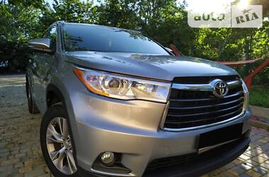 Toyota Highlander XLE 2014