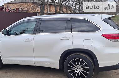 Toyota Highlander  2019